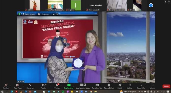 Screenshot_20230322_193134_Microsoft 365 (Office)
