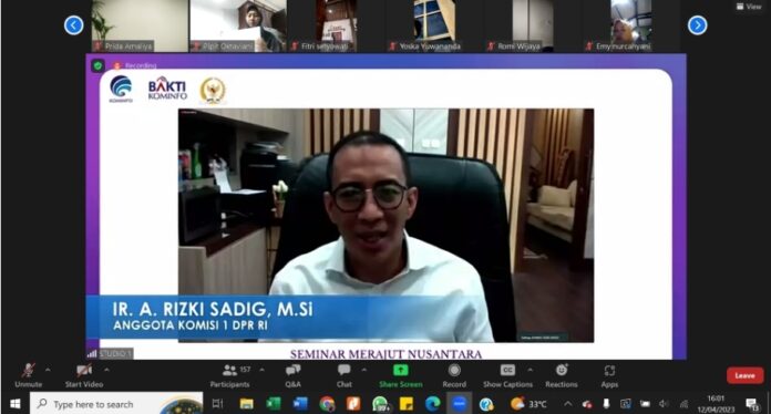 Screenshot_20230413_232851_Microsoft 365 (Office)